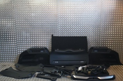 Оббивка елементи багажника maserati levante bag4 фото №1