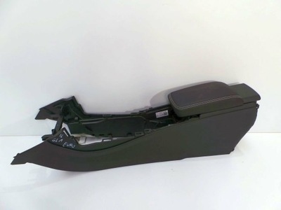 Mercedes gla x156 2016 туннель подлокотник фото №1