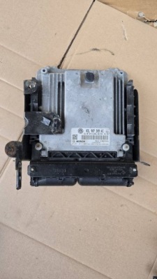 Блок керування двигуна 03l907309ac vw amarok 2016 фото №1