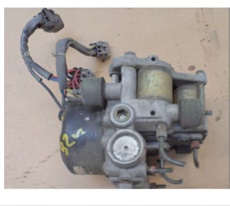 Toyota camry 2.2 92r - насос abs фото №1