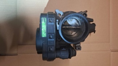 Дросельна заслінка 0001419725 mercedes w202 w210 фото №1