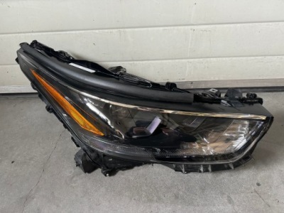 Toyota highlander full led правая лампа usa фото №1