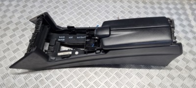 Mercedes w212 kombi подлокотник автоматическая коробка передач фото №1