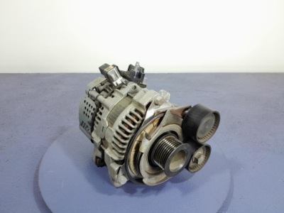 Генератор bmw оригинальный номер 8490438 фото №1