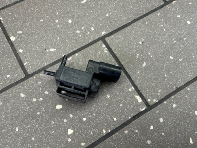 Клапан переключатель porsche panamera 971 2.9 e-hybrid 037906283c фото №1