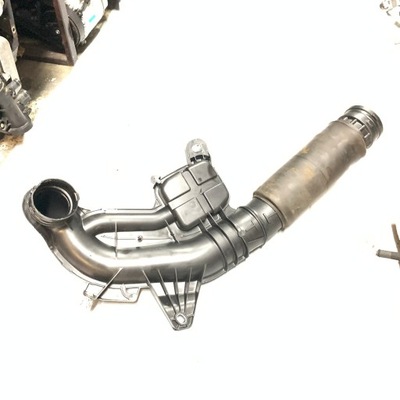 Renault trafic iii iv 2.0 dci труба wąż повітрозабірник повітря 165756662r 93460920 фото №1