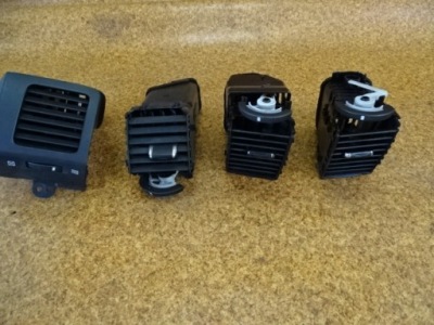 Land cruiser 120 04r решётка вентиляционная комплект фото №1