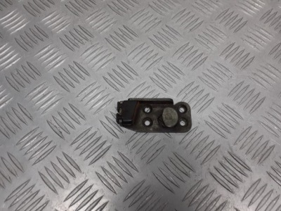 Засувка замка двері правий задня skoda 105 s фото №1