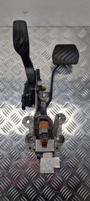 Renault koleos ii педаль газу гальма автоматична коробка передач 18002df30b фото №1