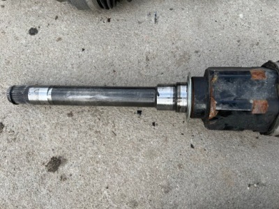 Grand cherokee wk2 привідний вал права перед передня 3.0 фото №1