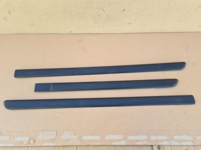 Молдинг двері правий права перед передня fiat idea 735323908 фото №1