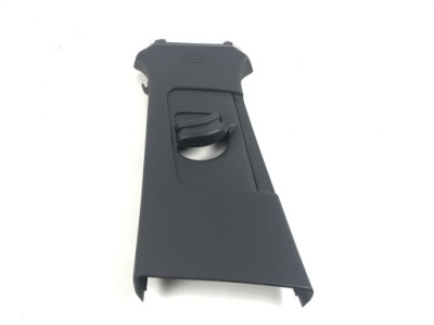 Защита обшивка стойка средний audi оригинальный номер 81a867243 фото №1