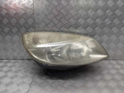 Лампа правая передняя renault scenic ii 1.6 158104-00re фото №1