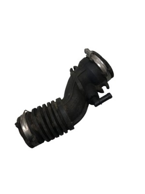 Труба шланг повітря renault clio iii 8200424266 фото №1