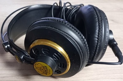 Słuchawki studyjne nauszne AKG K240 od L03