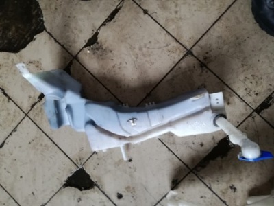 Kuga mk1 бак омывателя фото №1