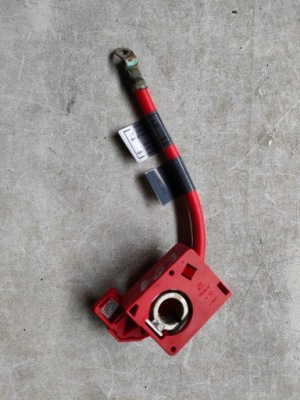 Bmw e87 клема піротехнічна плюсова 9130879 фото №1