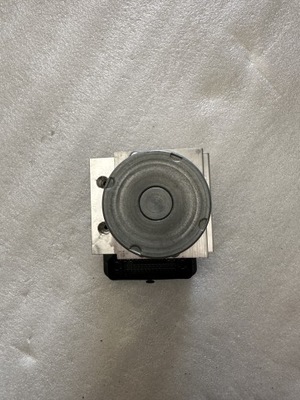 Насос abs audi q8 4m8614517j фото №1