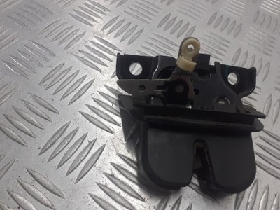 Замок кришки багажника audi a2 1.4 фото №1