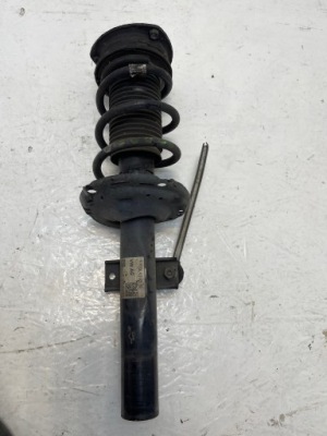 Vw polo vi передній амортизатор 2q0413031bq фото №1