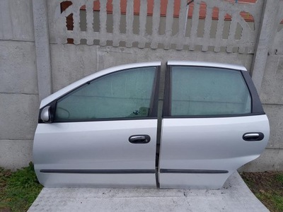 NISSAN ALMERA TINO V10 00-06R COMPUESTO DE PUERTA IZQUIERDA PARTE DELANTERA + PARTE TRASERA KL0  