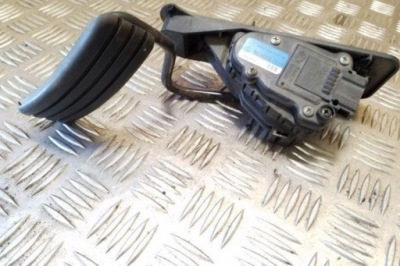 Педаль газа renault espace iv jk0/1_ 8200007513 3.0l дизель 130kw 2003 фото №1