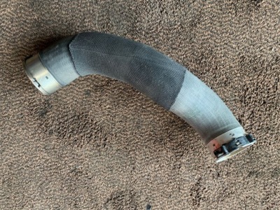 Пабтрубок  интеркулер bmw 2 f46 8511338 фото №1