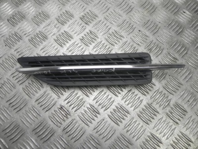 Решітка радіатора mercedes-benz slk 2013 a1726900379 фото №1