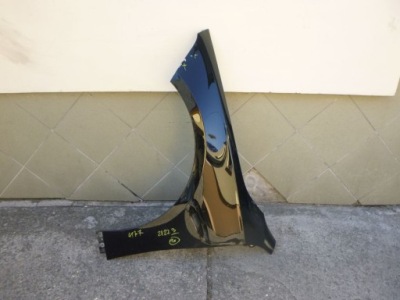 Mercedes a klasa 177 крила передній лівий фото №1