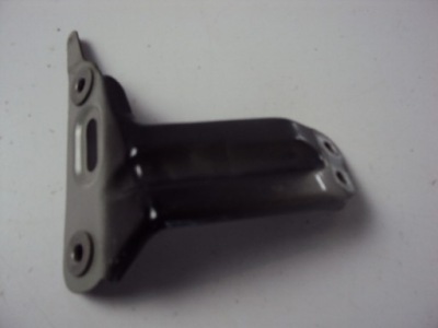 Кронштейн крила правий перед vw golf vii 2012- фото №1