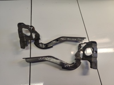 Toyota urban cruiser петля капот фото №1