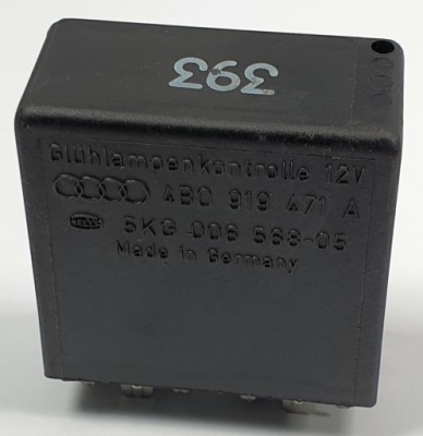 Предохранитель 393 audi tt 8n 4b0919471 фото №1