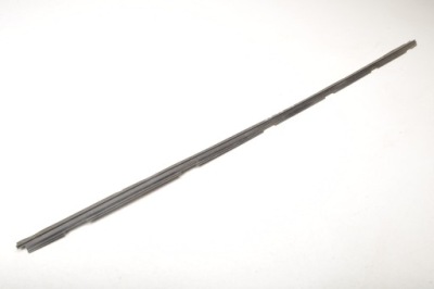 Volvo xc60 ii молдинг дверь правая перед передняя 33390972 фото №1