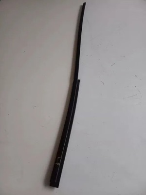 Молдинг дахова скло перед ліва toyota rav4 iii фото №1