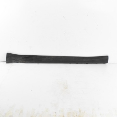 Молдинг поріг накладка права 1497744-00-d tesla model y фото №1