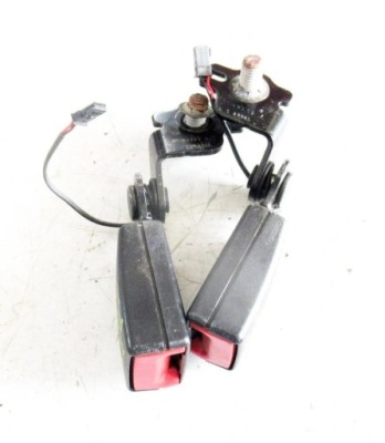 Mini cooper f56 пряжка замок ремней безопасности 7362070 фото №1