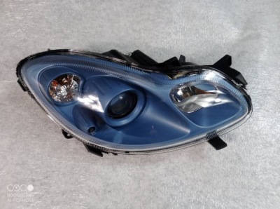 Smart fortwo ii 2017 лампа передняя правая ev a4518200261 bosch фото №1