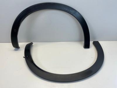 Alfa romeo junior молдинг крила ліва права задній pdc фото №1