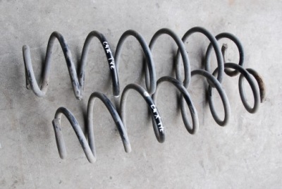 Citroen c4 cactus 1.6 e-hdi пружины задняя комплект фото №1