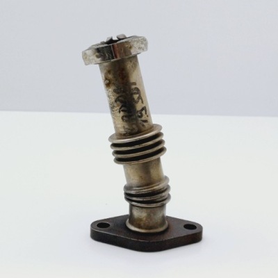 Труба трубка шланг egr vw caddy 1.9 tdi nr32 фото №1