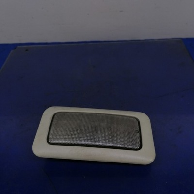 Alfa romeo 147 освещение кабины лампа 08851002 фото №1