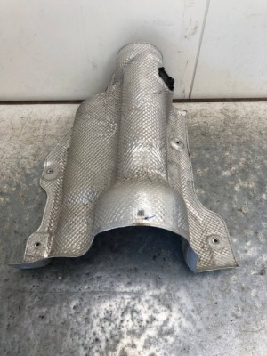 Захист теплова вихлоп mercedes w205 kombi a2054700347 фото №1