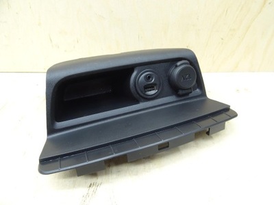 Peugeot 208 роз'єм прикурювача port usb фото №1