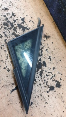 Seat ibiza iv 6j скло трикутник правий перед фото №1