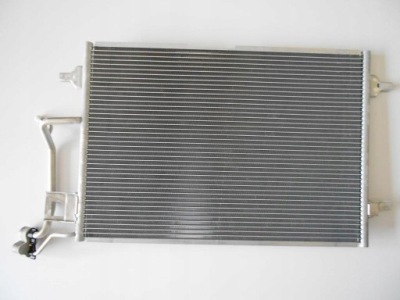 Радиатор кондиционера audi a4 b5 2.5tdi 1997-2001 фото №1