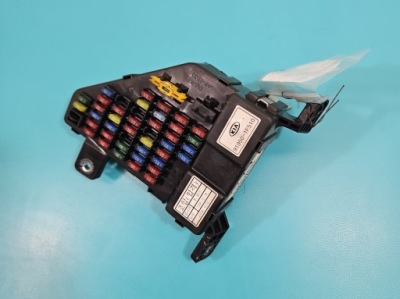 Коробка предохранителей kia sportage ii 04-10 91950-1f510 фото №1