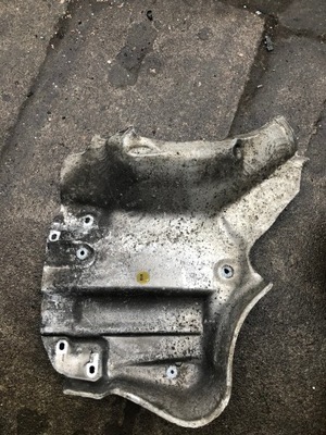 Vw phaeton 3d0 захист теплова 3d0825711 фото №1