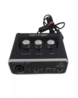 INTERFEJS AUDIO BEHRINGER U-PHORIA UM2