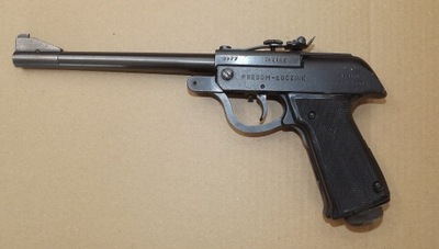 Pistolet pneumatyczny Łucznik wz.70 1977r