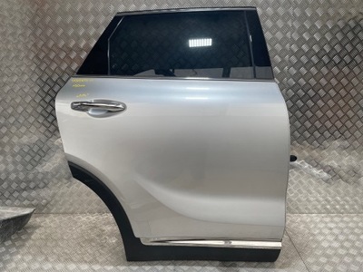 Двері правий задня kia sorento iii 2015- фото №1